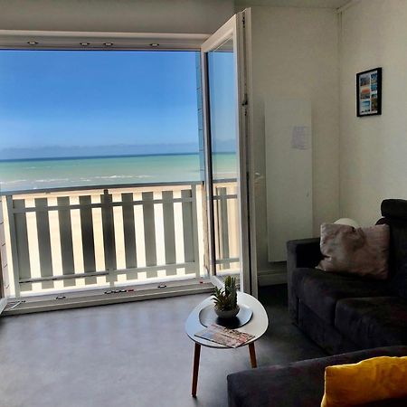 Appartement Sur La Plage De Malo Les Bains Vue Mer Dunkirk Esterno foto