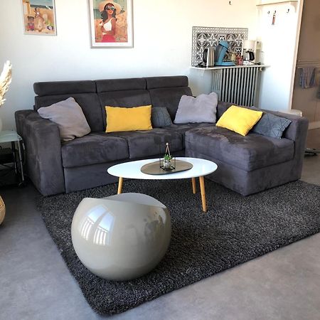 Appartement Sur La Plage De Malo Les Bains Vue Mer Dunkirk Esterno foto