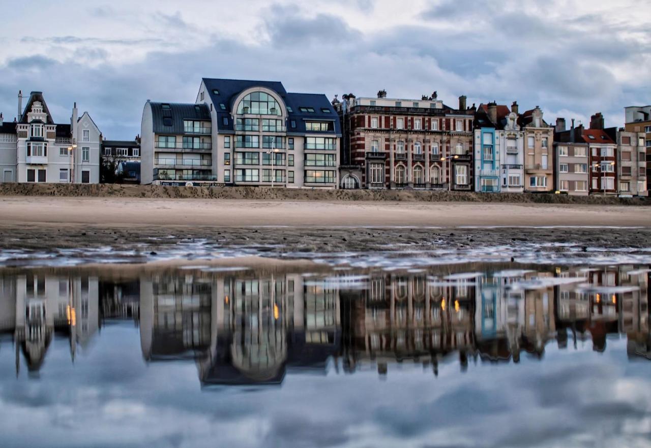 Appartement Sur La Plage De Malo Les Bains Vue Mer Dunkirk Esterno foto